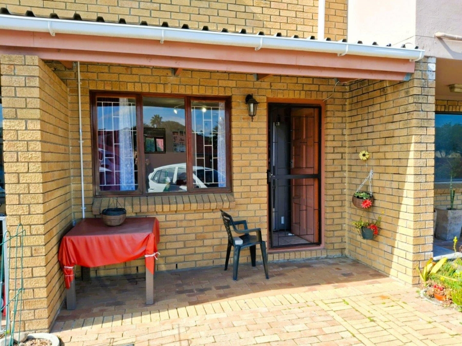 1 Bedroom Property for Sale in Morgenster Western Cape